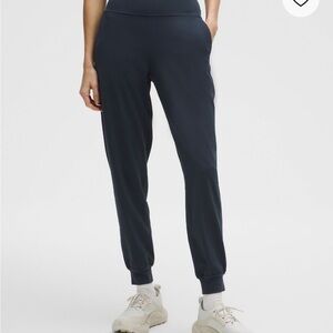 Black Lululemon Align Joggers